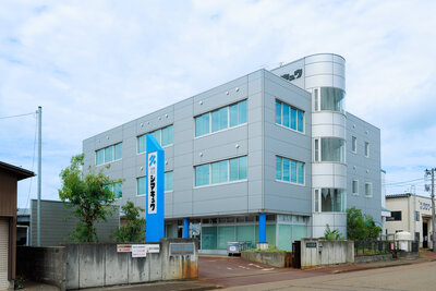 シマキュウホールディングス株式会社 外観